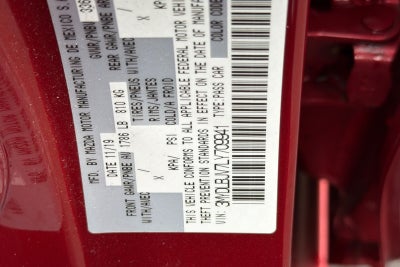 2020 Toyota Yaris XLE