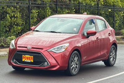 2020 Toyota Yaris XLE