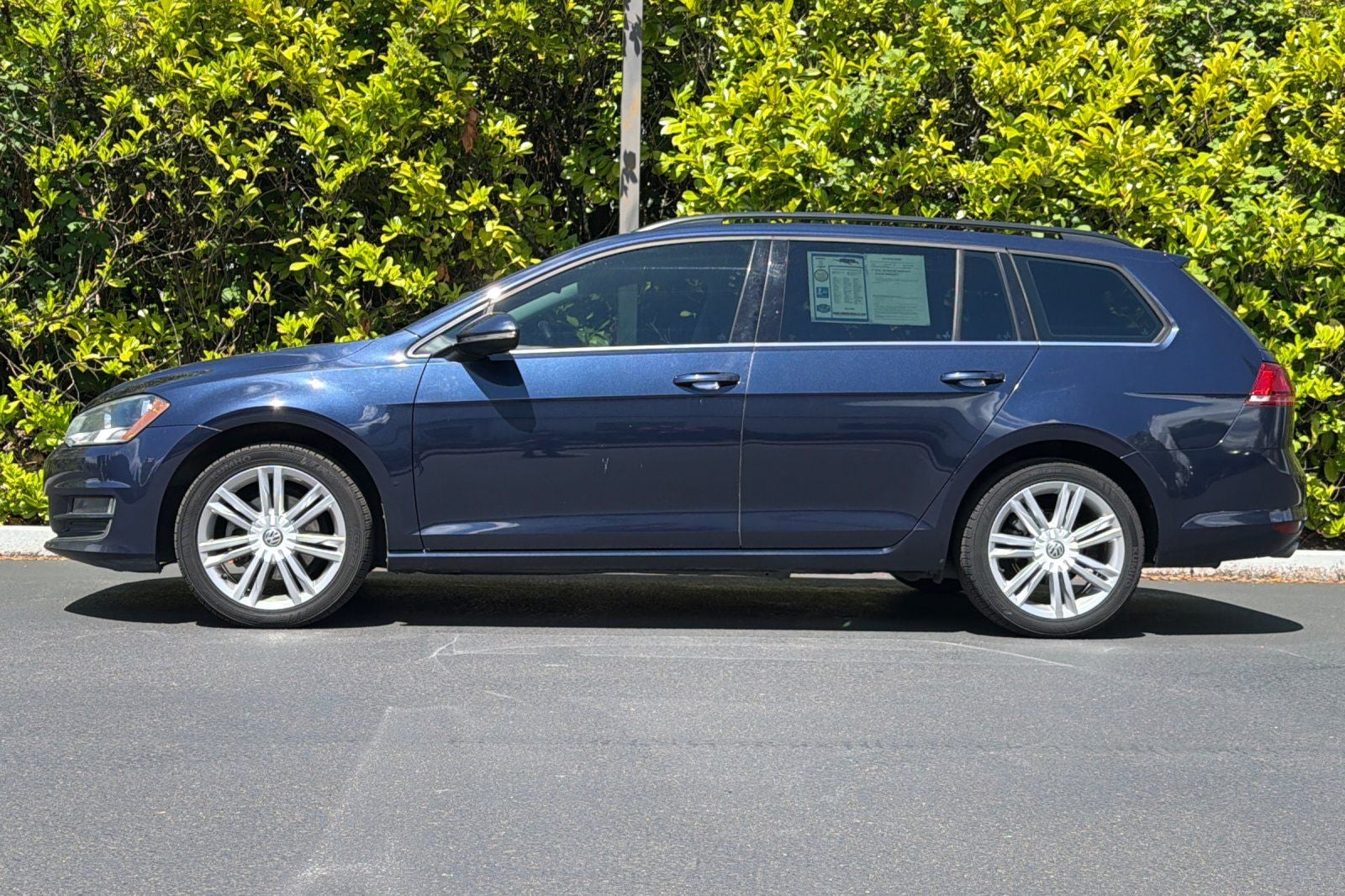 2015 Volkswagen Golf SportWagen SEL TDI