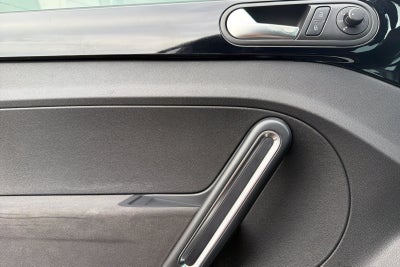 2014 Volkswagen Beetle 2.0T R-Line