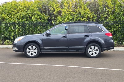 2011 Subaru Outback 2.5i Limited
