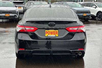 2020 Toyota Camry SE