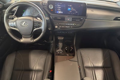 2024 Lexus ES 300h Luxury