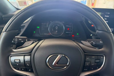 2024 Lexus ES 300h Luxury