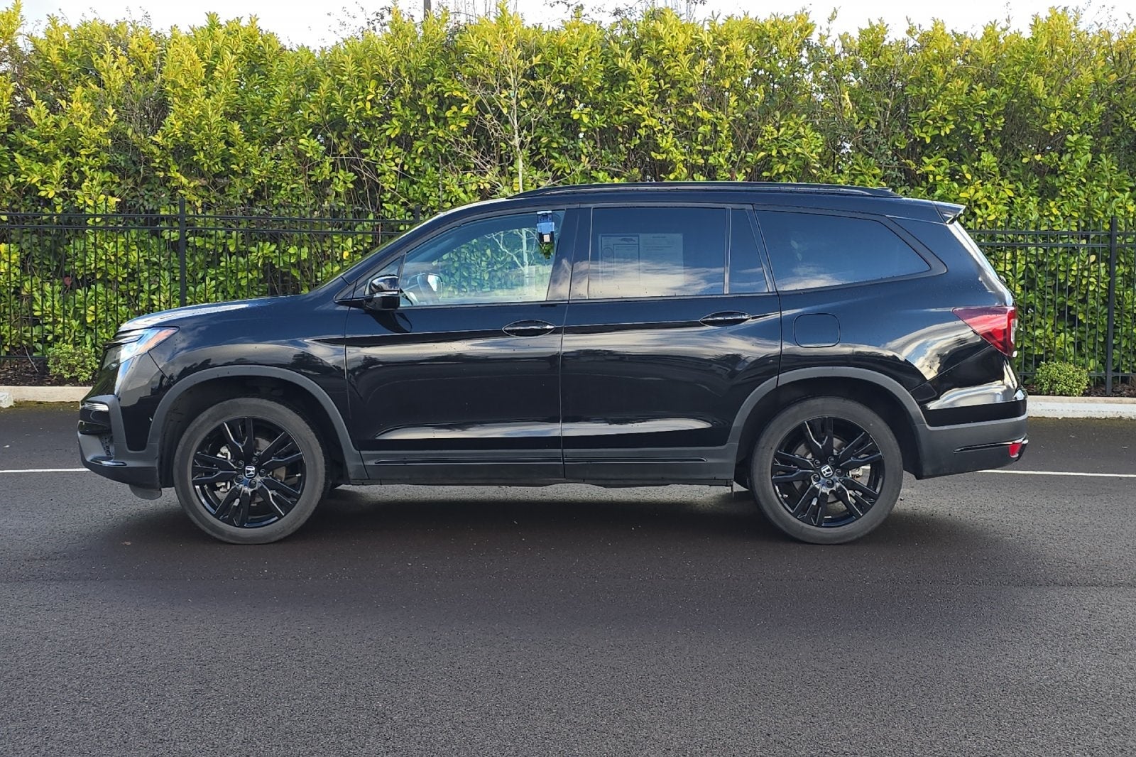 2021 Honda Pilot Black Edition
