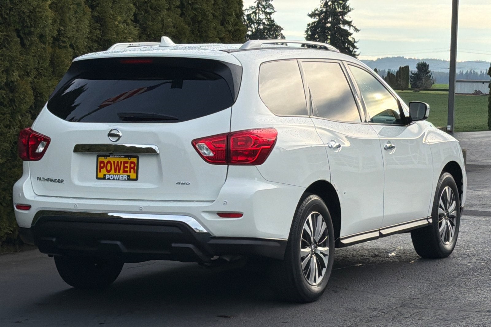 2019 Nissan Pathfinder S