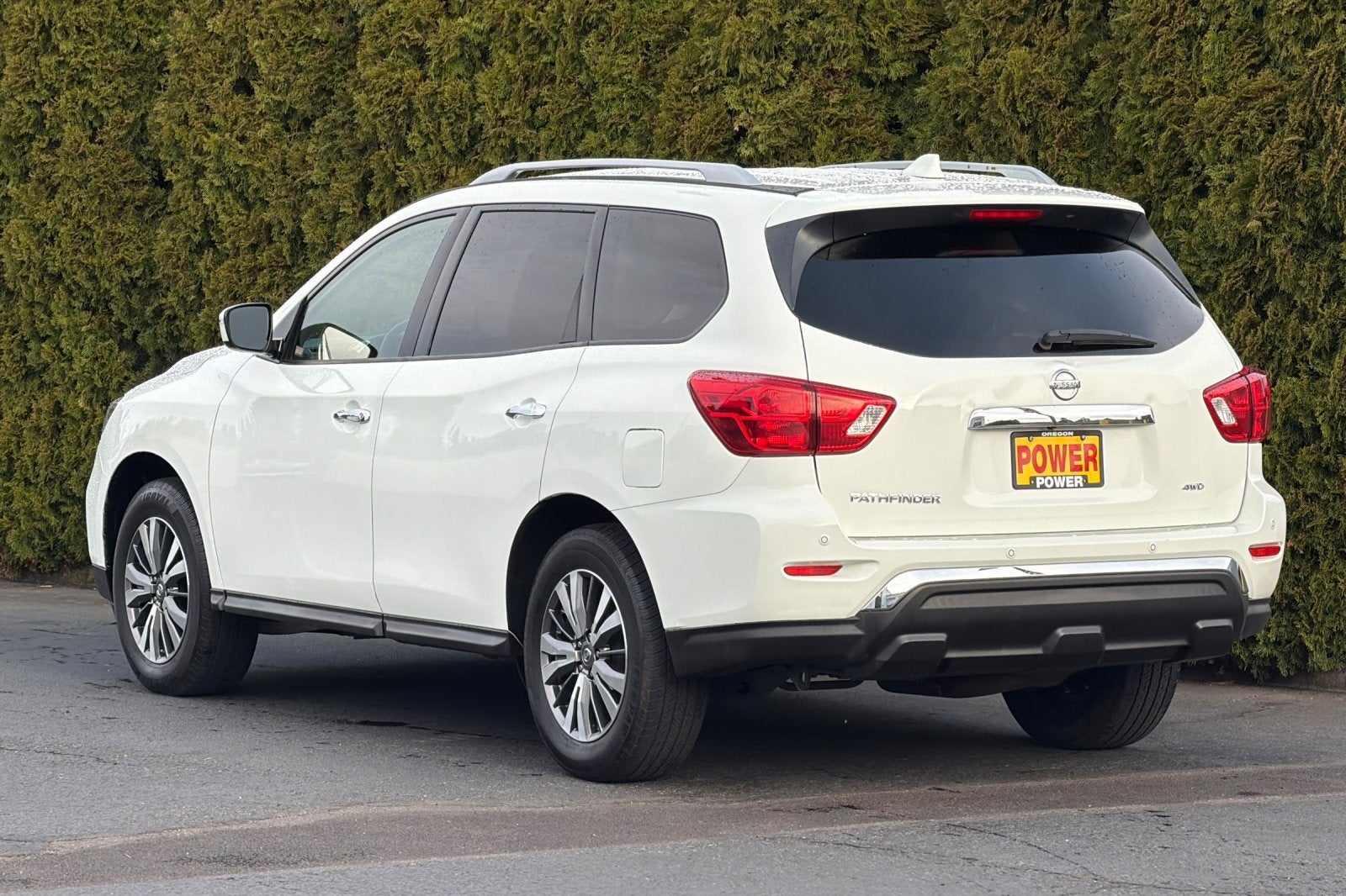 2019 Nissan Pathfinder S
