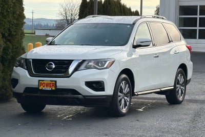 2019 Nissan Pathfinder S
