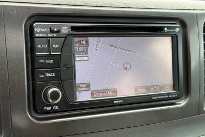 2013 Toyota Sienna XLE 7 Passenger