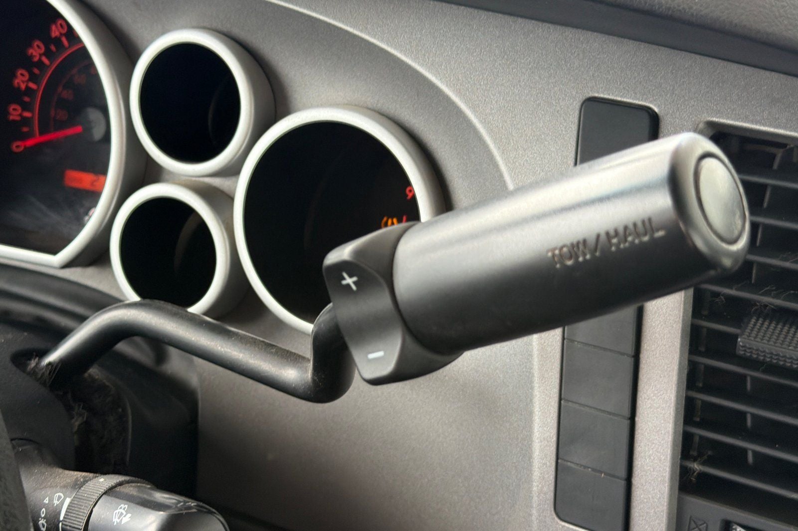 2011 Toyota Tundra Grade 4.6L V8
