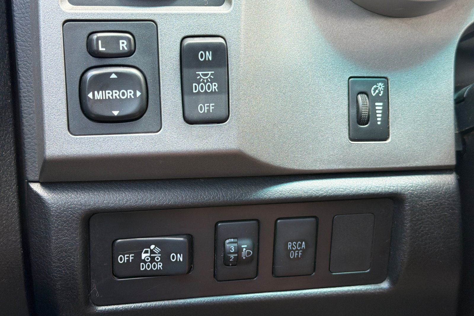 2011 Toyota Tundra Grade 4.6L V8