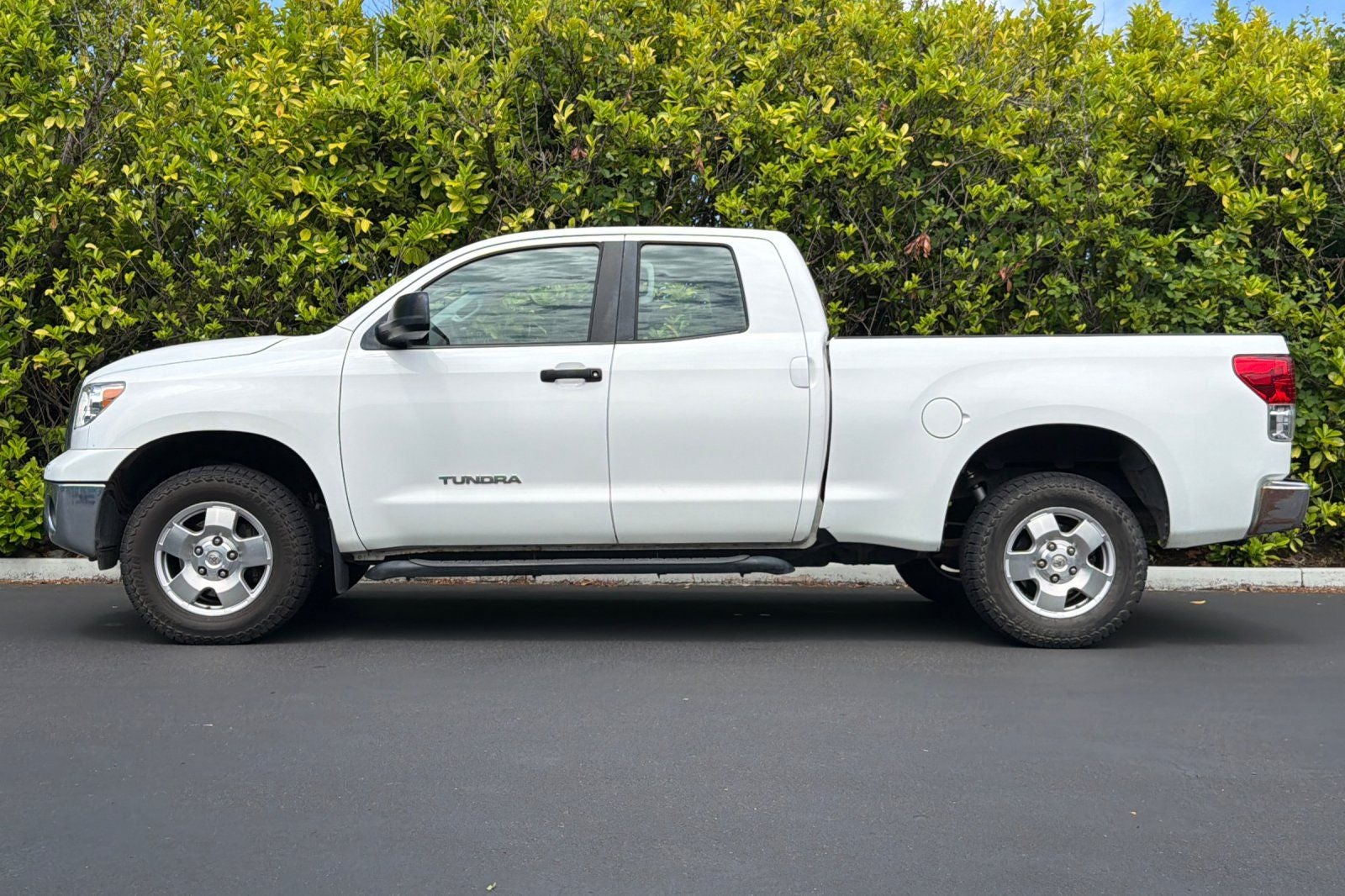 2011 Toyota Tundra Grade 4.6L V8
