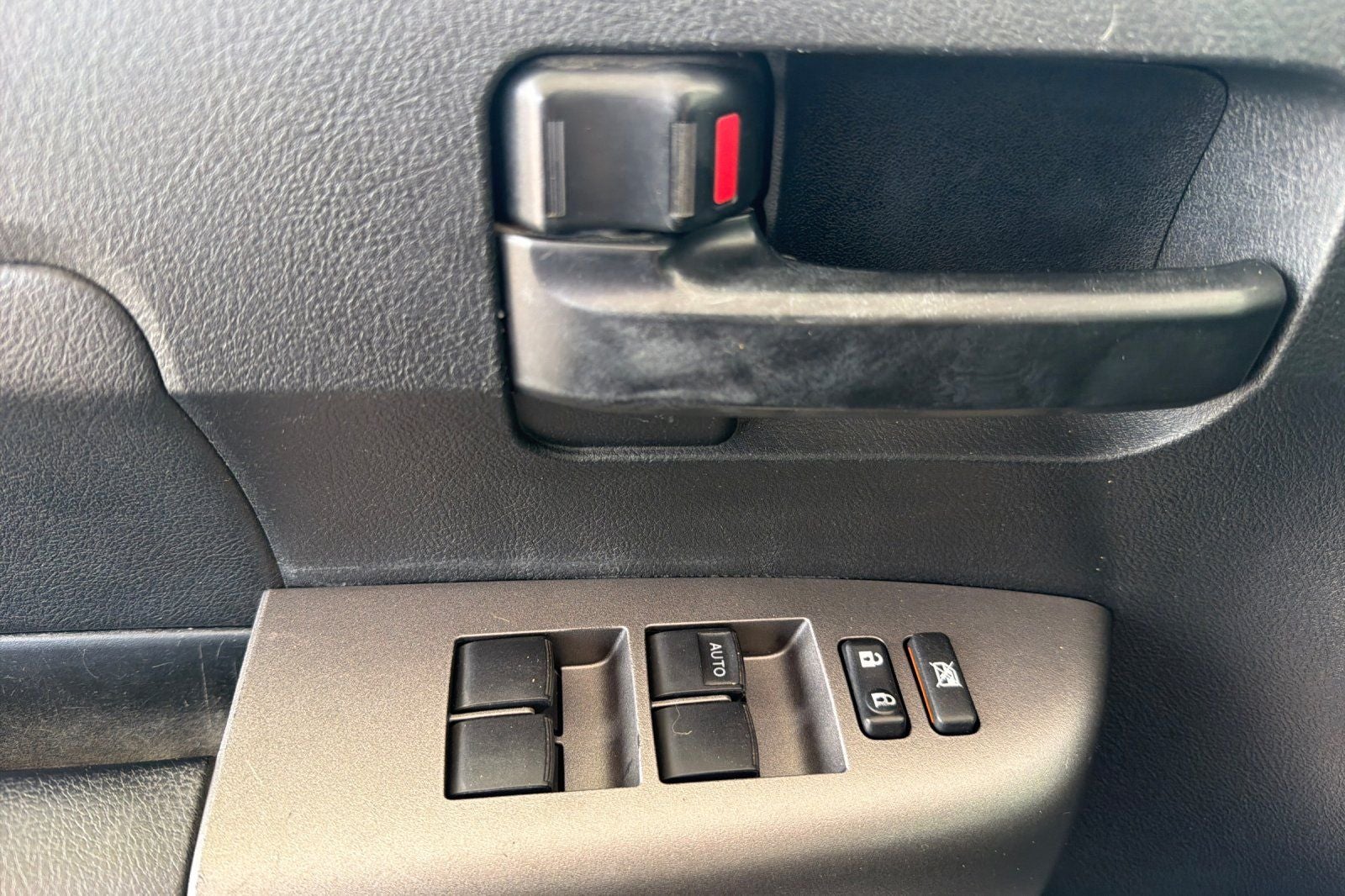 2011 Toyota Tundra Grade 4.6L V8