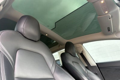 2019 Tesla Model 3 Mid Range