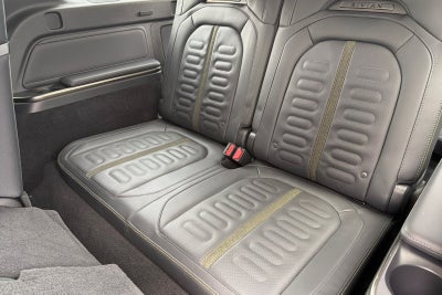 2023 Rivian R1S Adventure