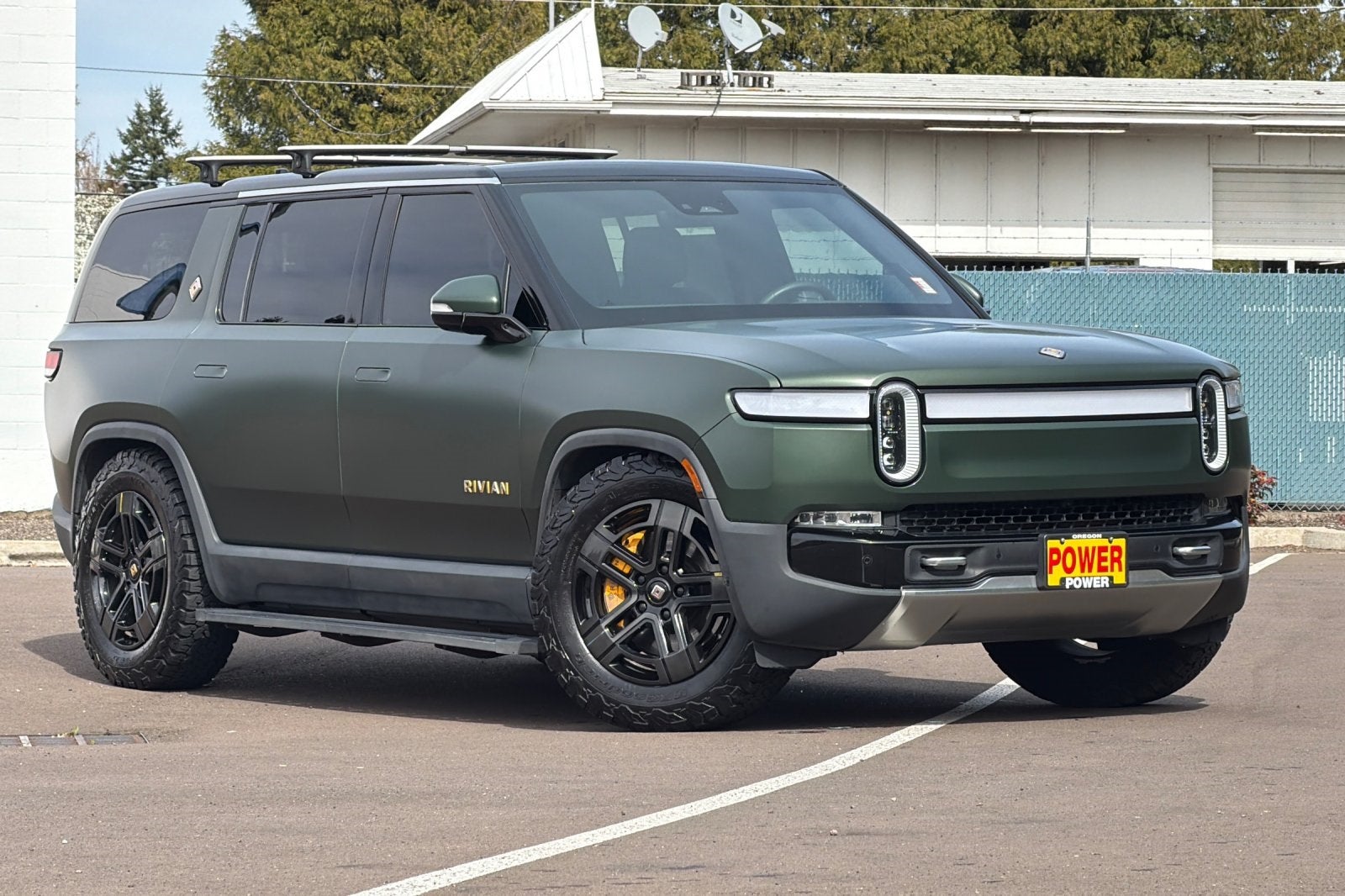 2023 Rivian R1S Adventure