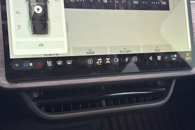 2023 Rivian R1S Adventure