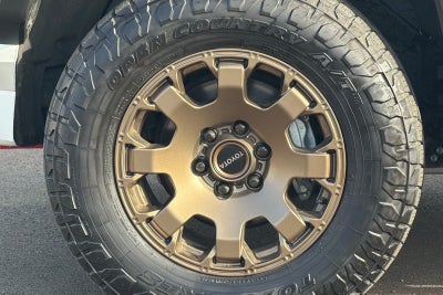 2025 Toyota 4Runner i-FORCE MAX Hybrid Trailhunter