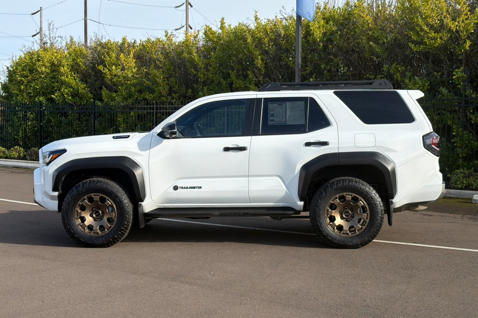 2025 Toyota 4Runner i-FORCE MAX Hybrid Trailhunter