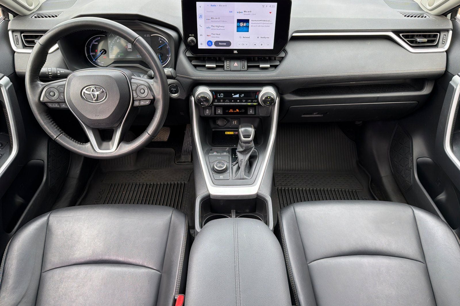 2023 Toyota RAV4 Hybrid XLE Premium