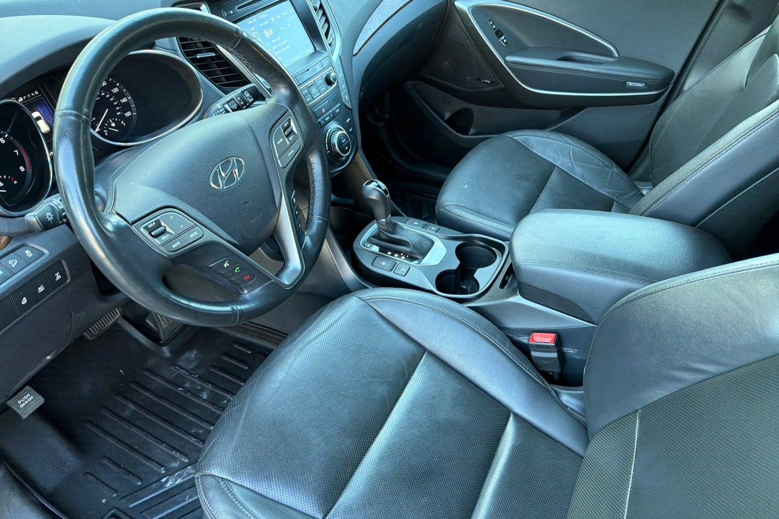 2017 Hyundai Santa Fe SE Ultimate