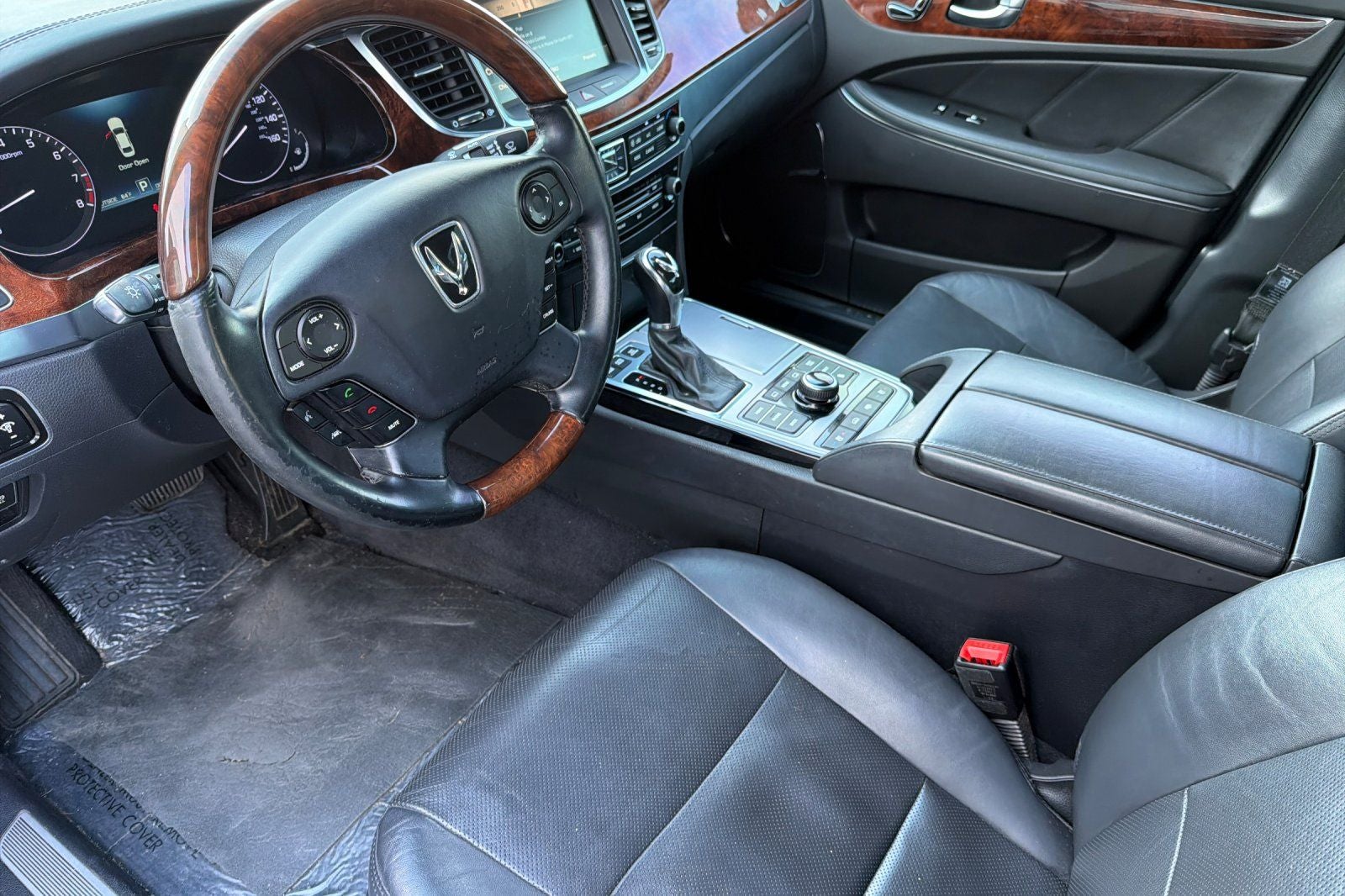 2016 Hyundai Equus Signature