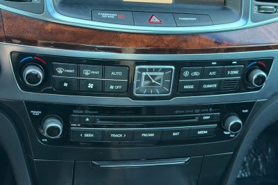 2016 Hyundai Equus Signature