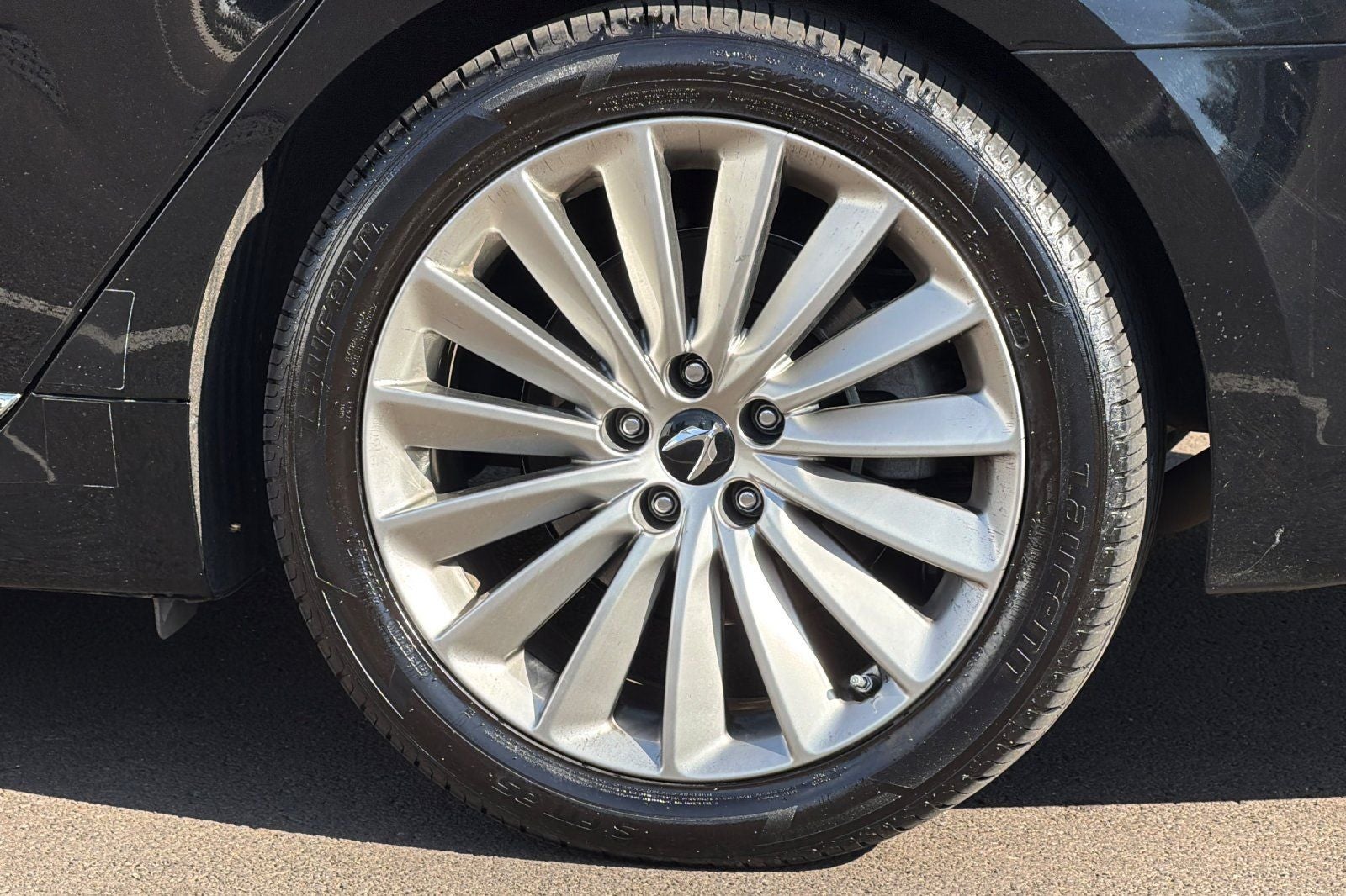 2016 Hyundai Equus Signature