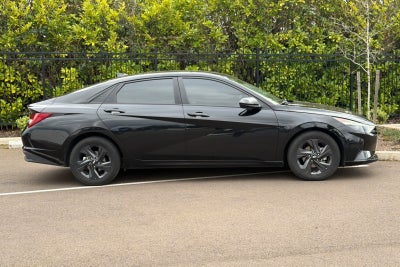 2022 Hyundai Elantra Hybrid Blue