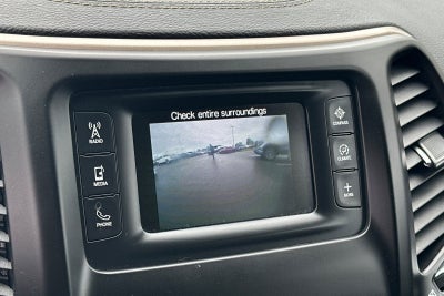 2017 Jeep Cherokee Sport