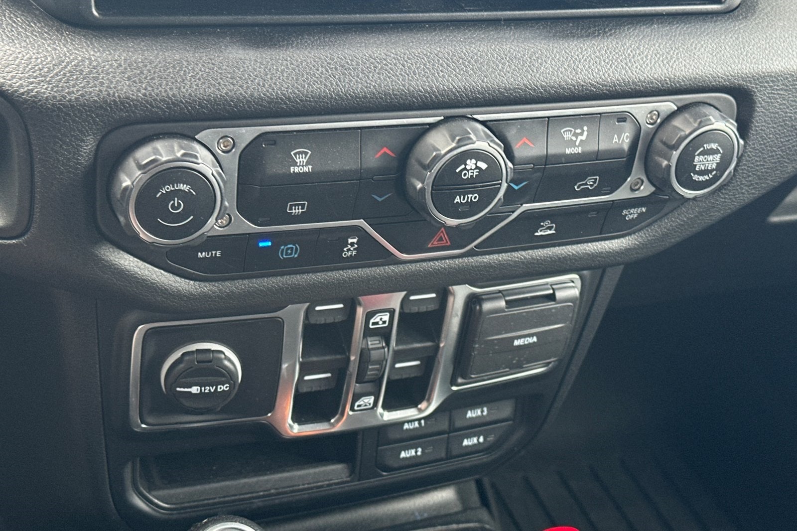 2024 Jeep Wrangler Sport S 4xe