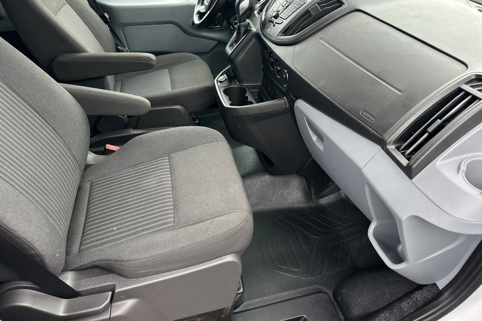 2017 Ford Transit-350 XL