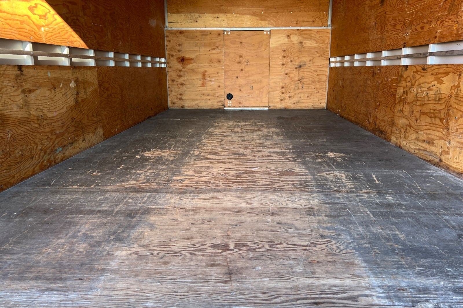 2018 Ford E-450SD Base DRW