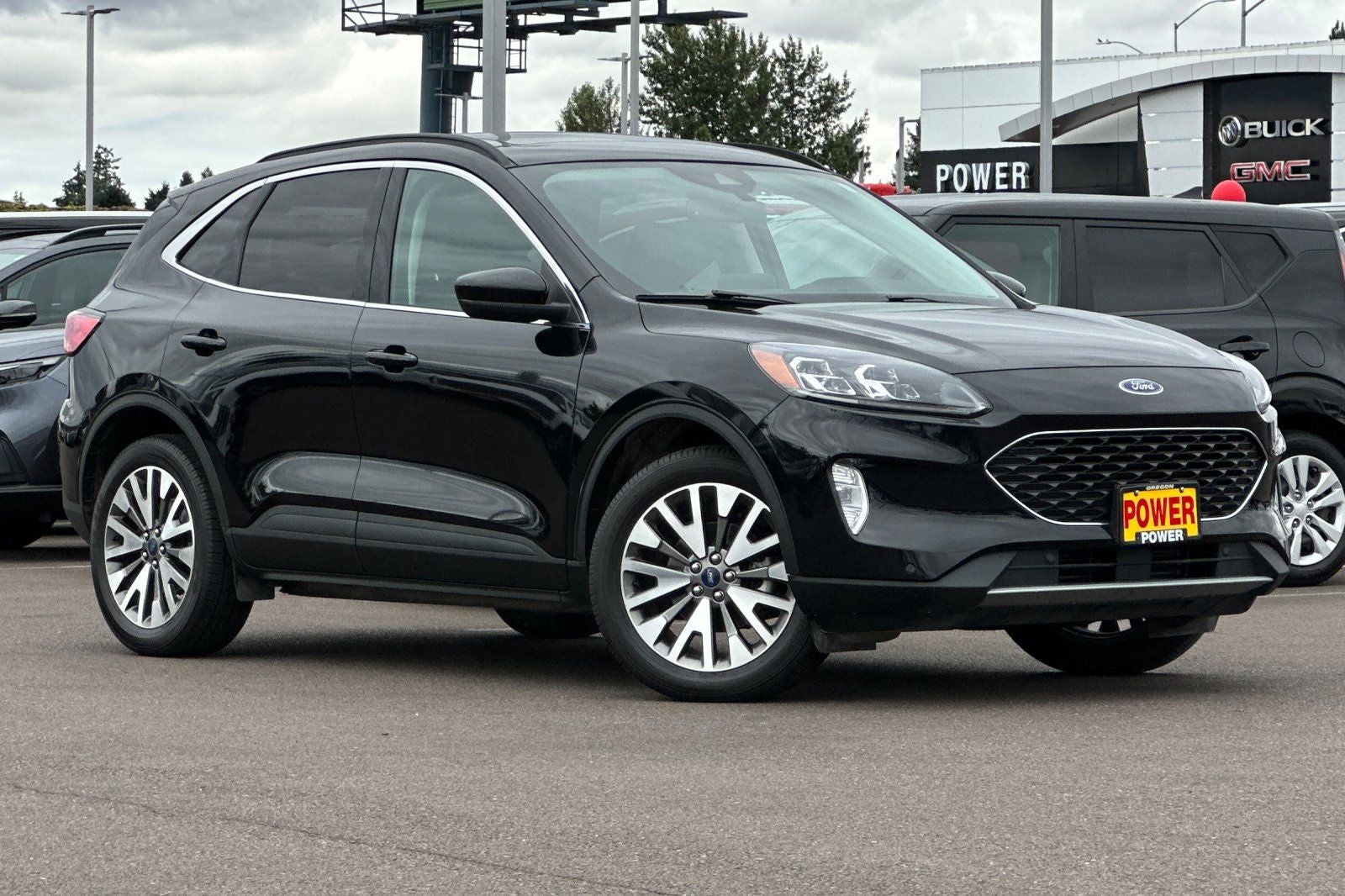 2022 Ford Escape Titanium