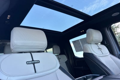 2023 Ford F-150 Lightning Platinum