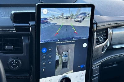 2023 Ford F-150 Lightning Platinum