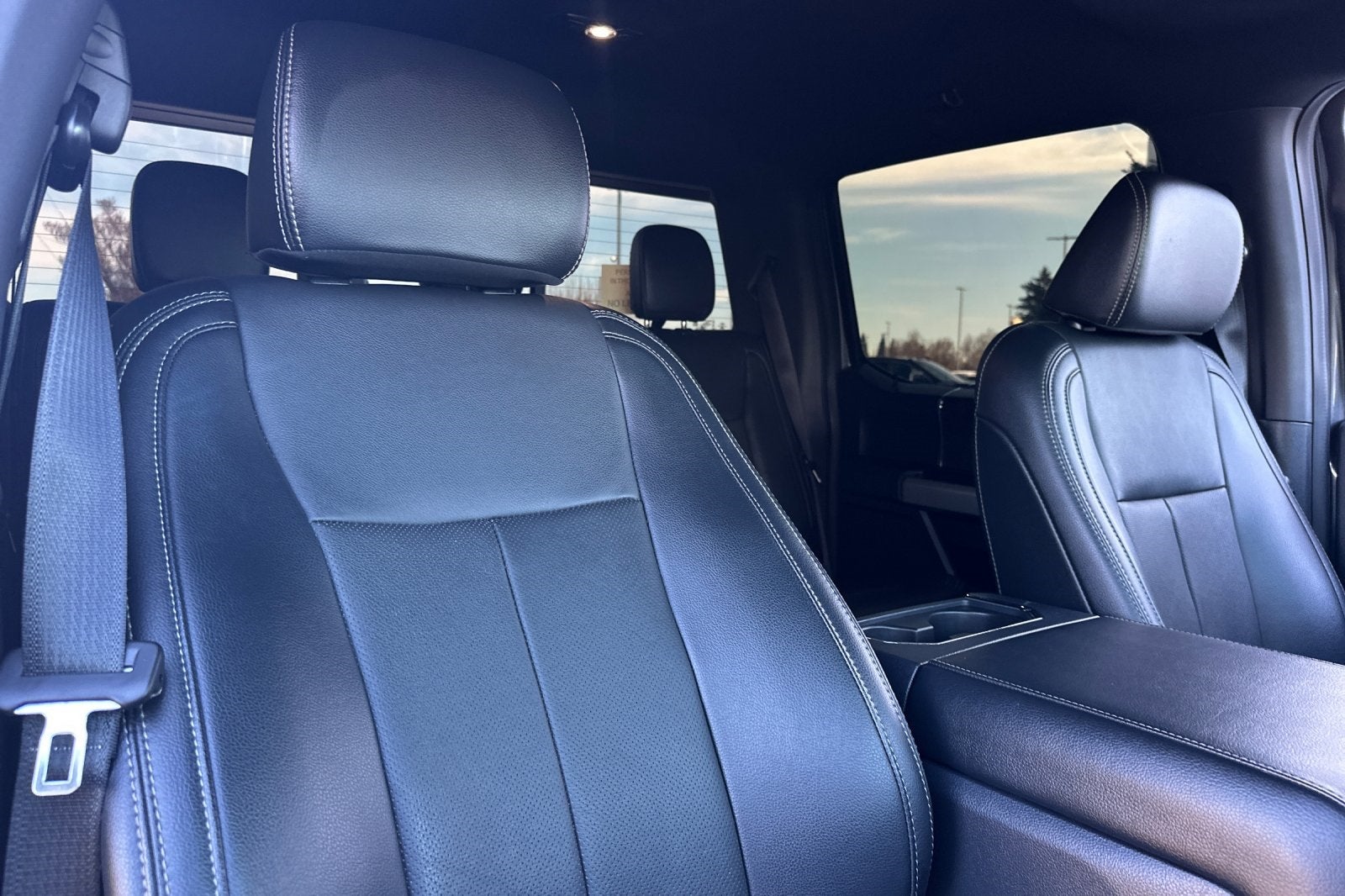 2022 Ford F-250SD Lariat