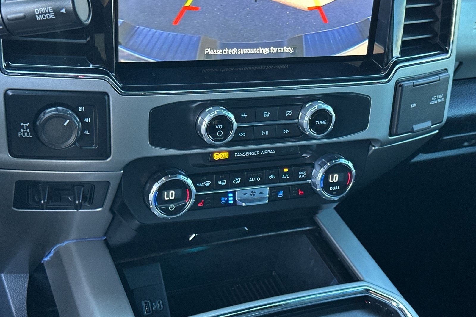 2022 Ford F-250SD Lariat