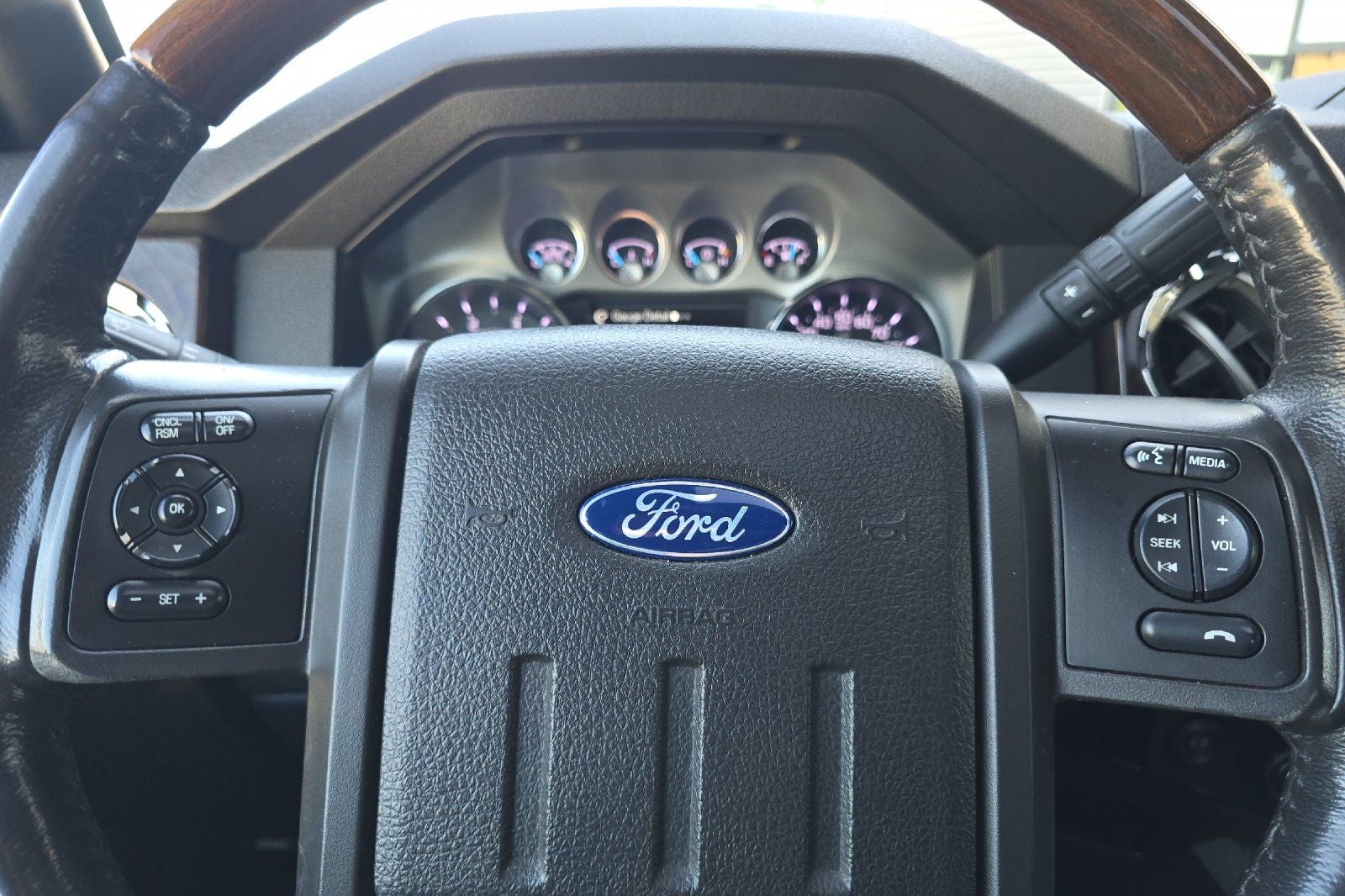 2016 Ford F-350SD Platinum