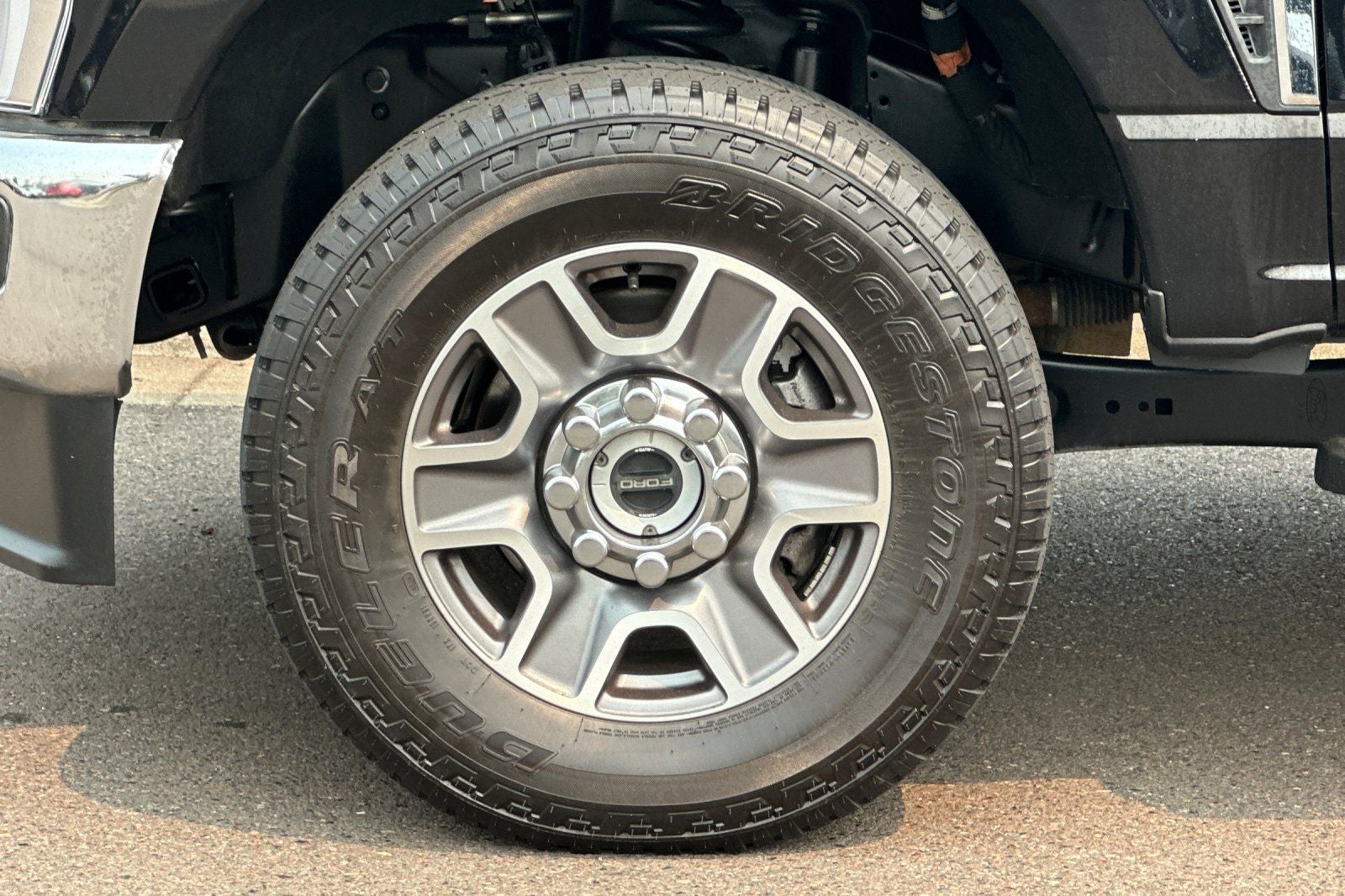 2025 Ford F-350SD Lariat