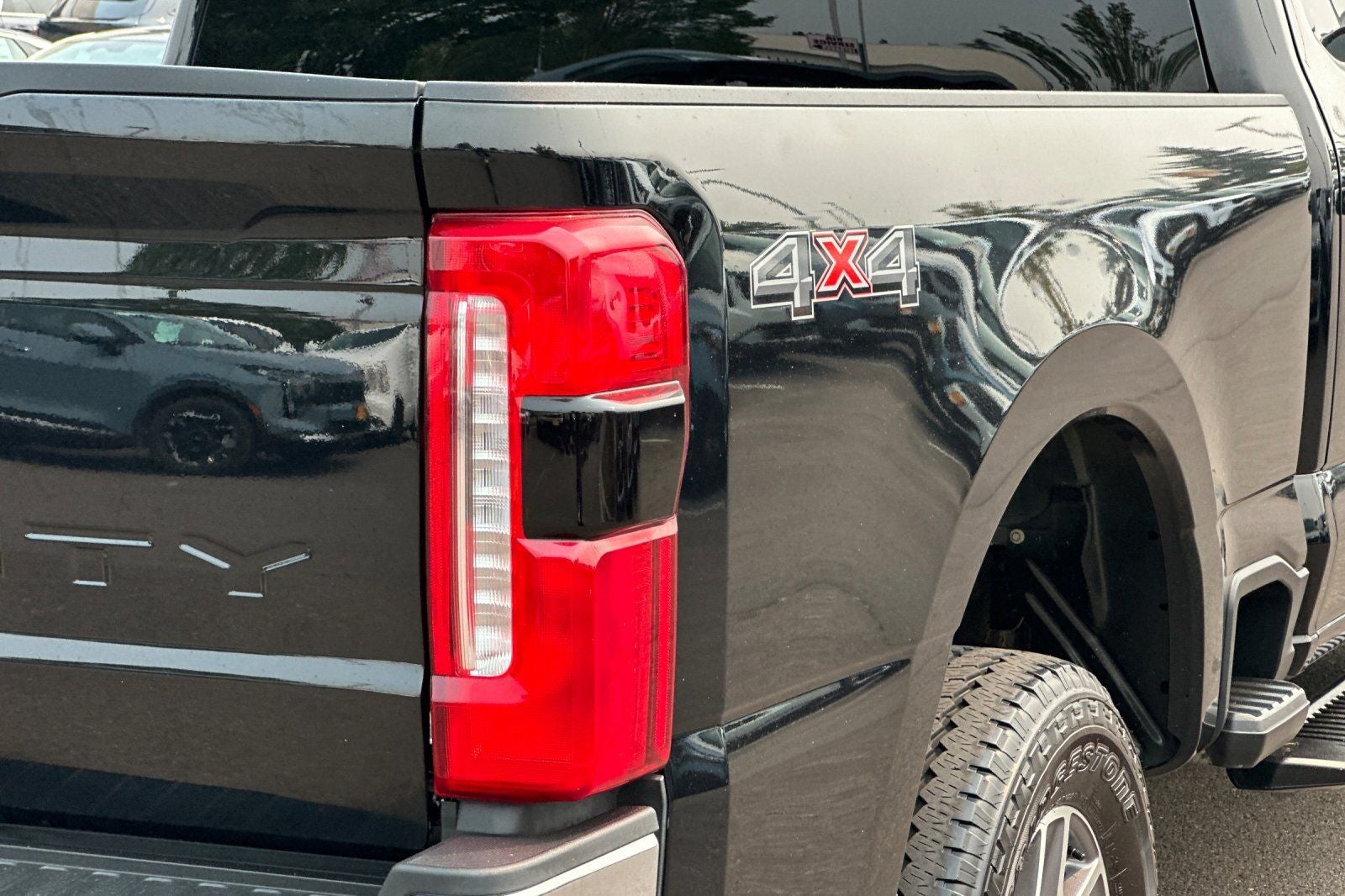 2025 Ford F-350SD Lariat