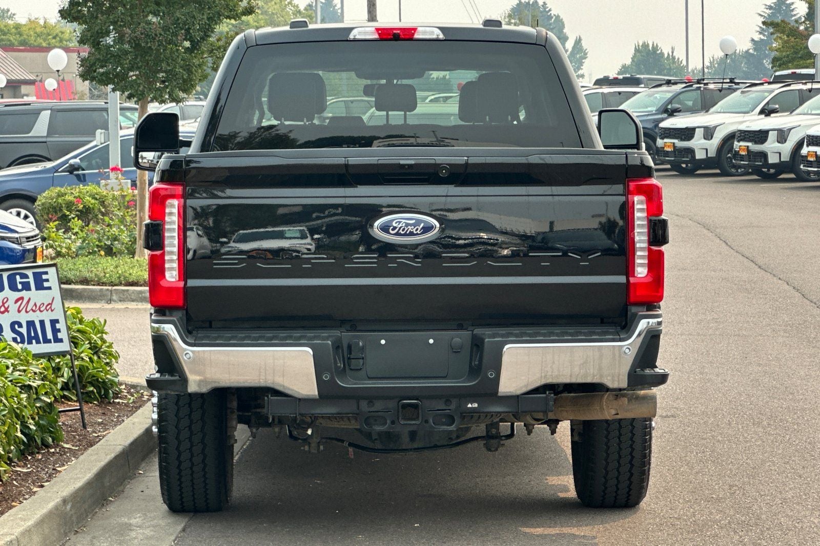 2025 Ford F-350SD Lariat