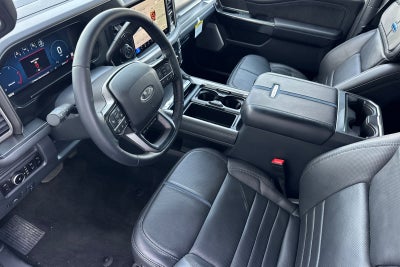 2025 Ford F-350SD Platinum