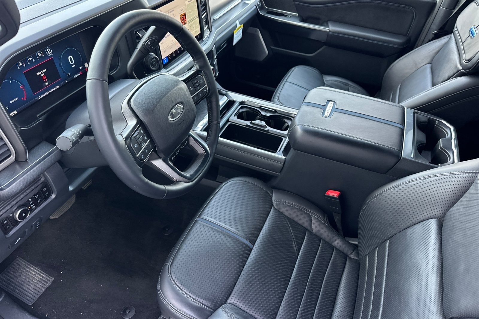 2025 Ford F-350SD Platinum