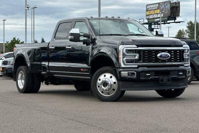 2023 Ford F-450SD Platinum