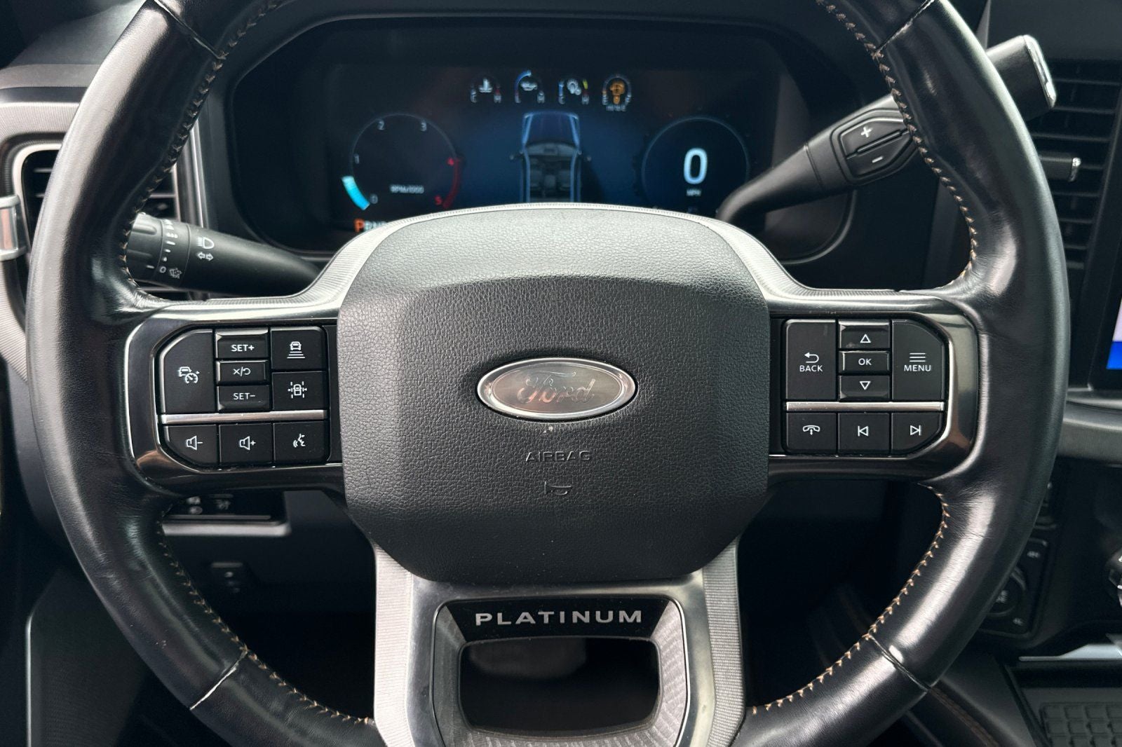 2023 Ford F-450SD Platinum