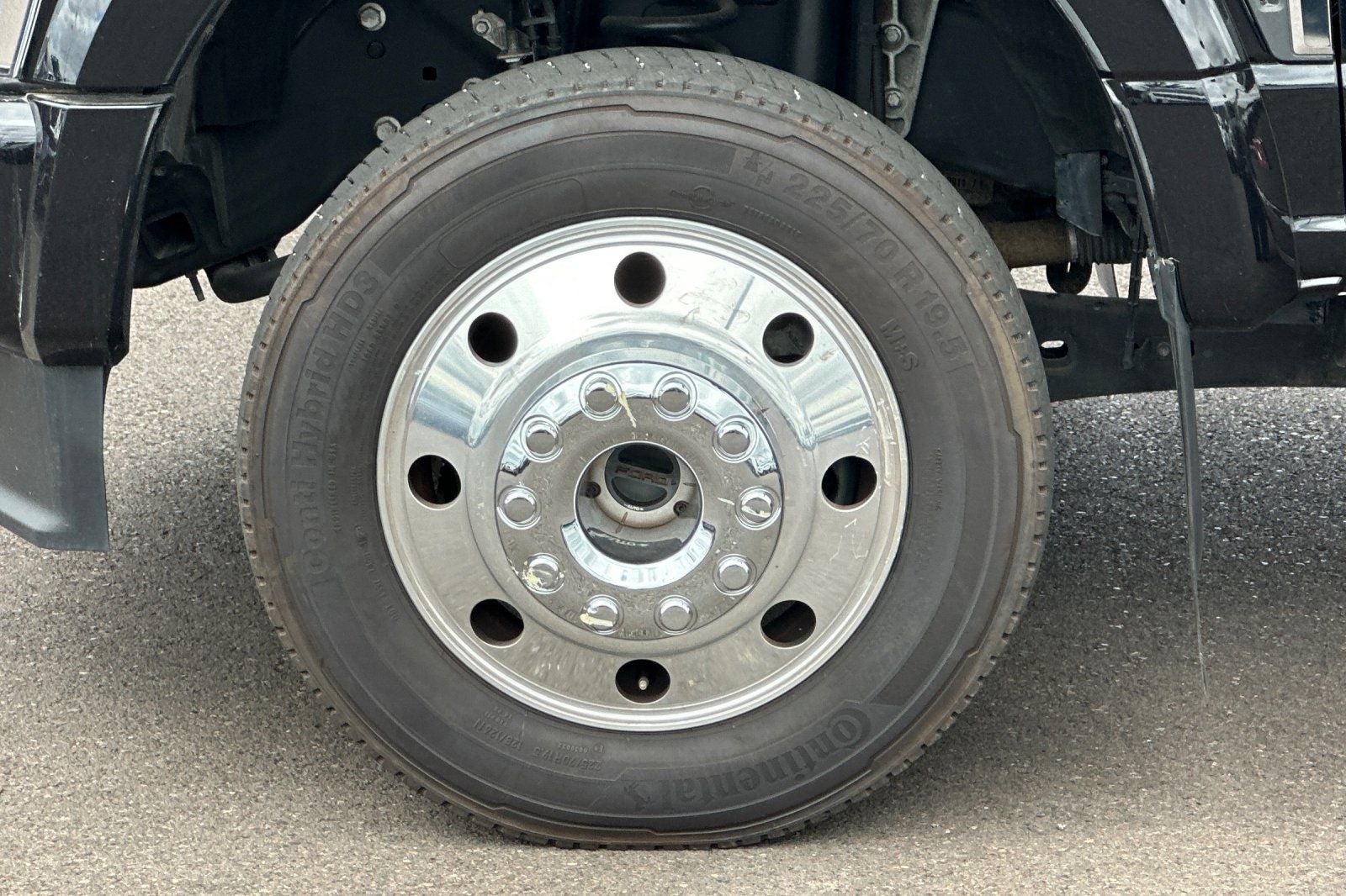 2023 Ford F-450SD Platinum