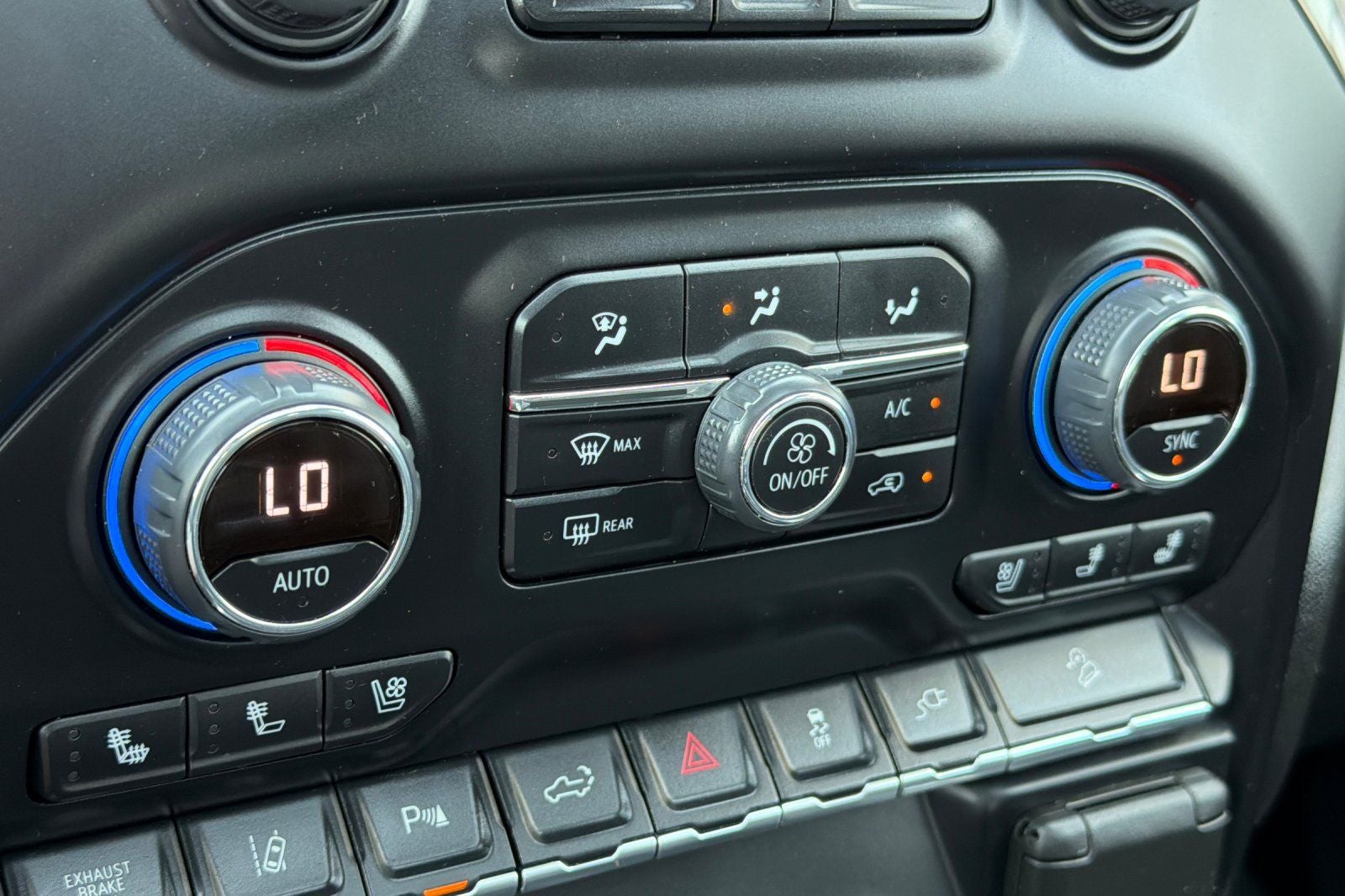2022 Chevrolet Silverado 3500HD High Country