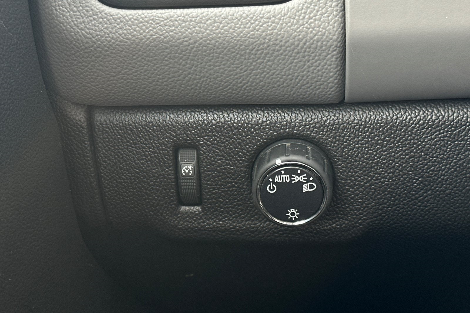 2015 Chevrolet Colorado Base