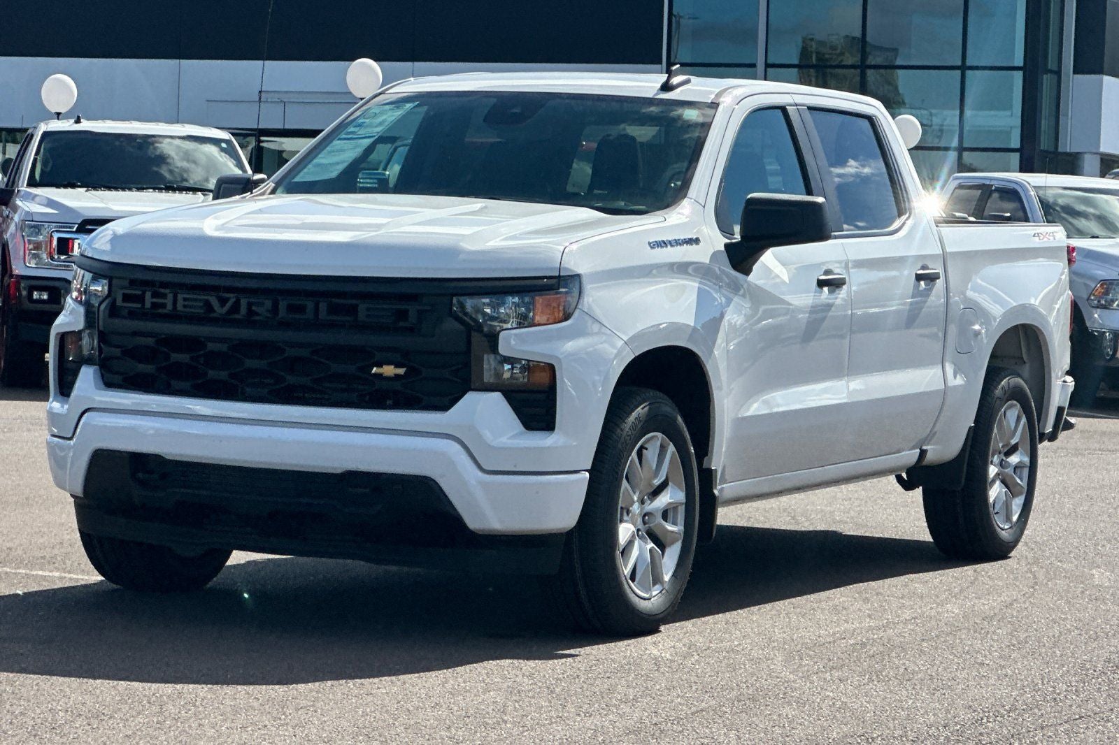 2024 Chevrolet Silverado 1500 Custom